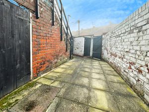 Photo 8- click for photo gallery